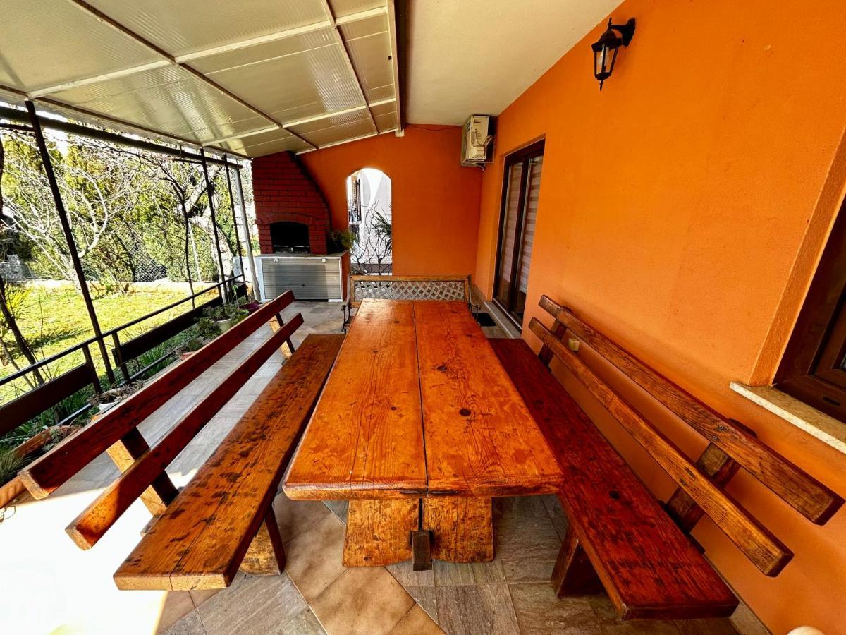 Elentoni Apartment Fazana Bagian luar foto